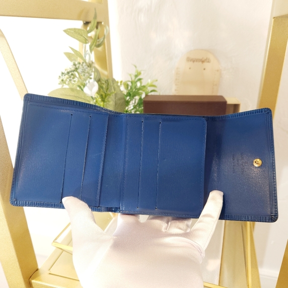 SALE! LV BUNDLE: wallet, box, & dustbag - authentic Louis Vuitton blue Epi - Picture 3 of 16